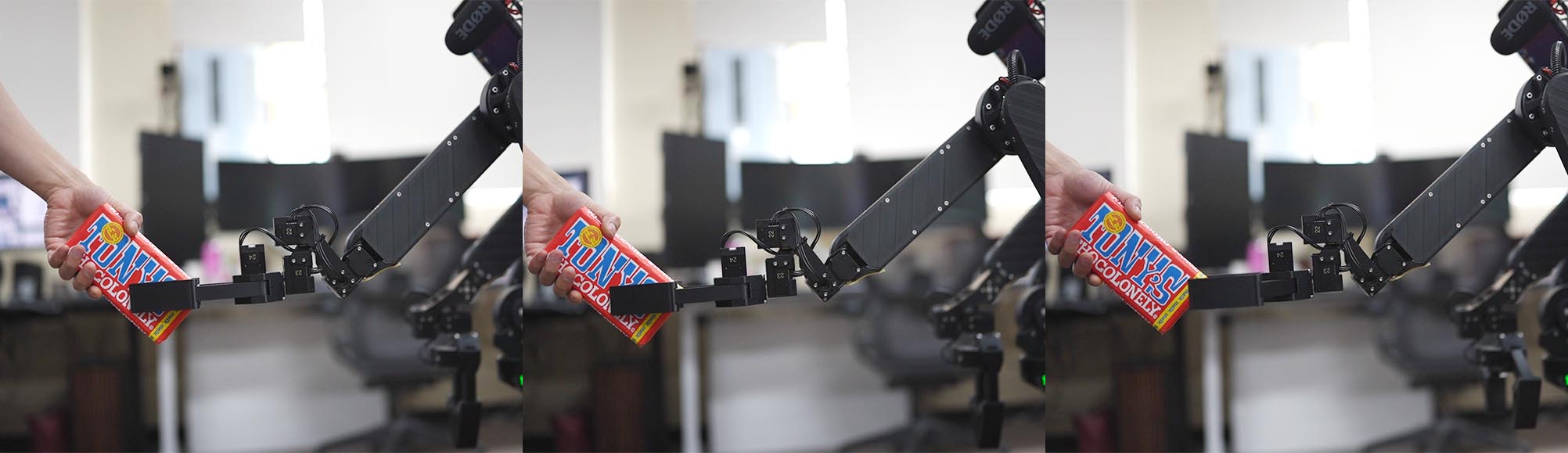 Compliant handover utilizing impedance control